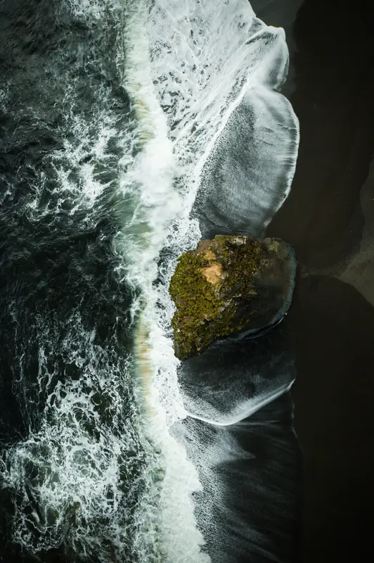 Reynisfjara · zwarte zandstranden bij Vík