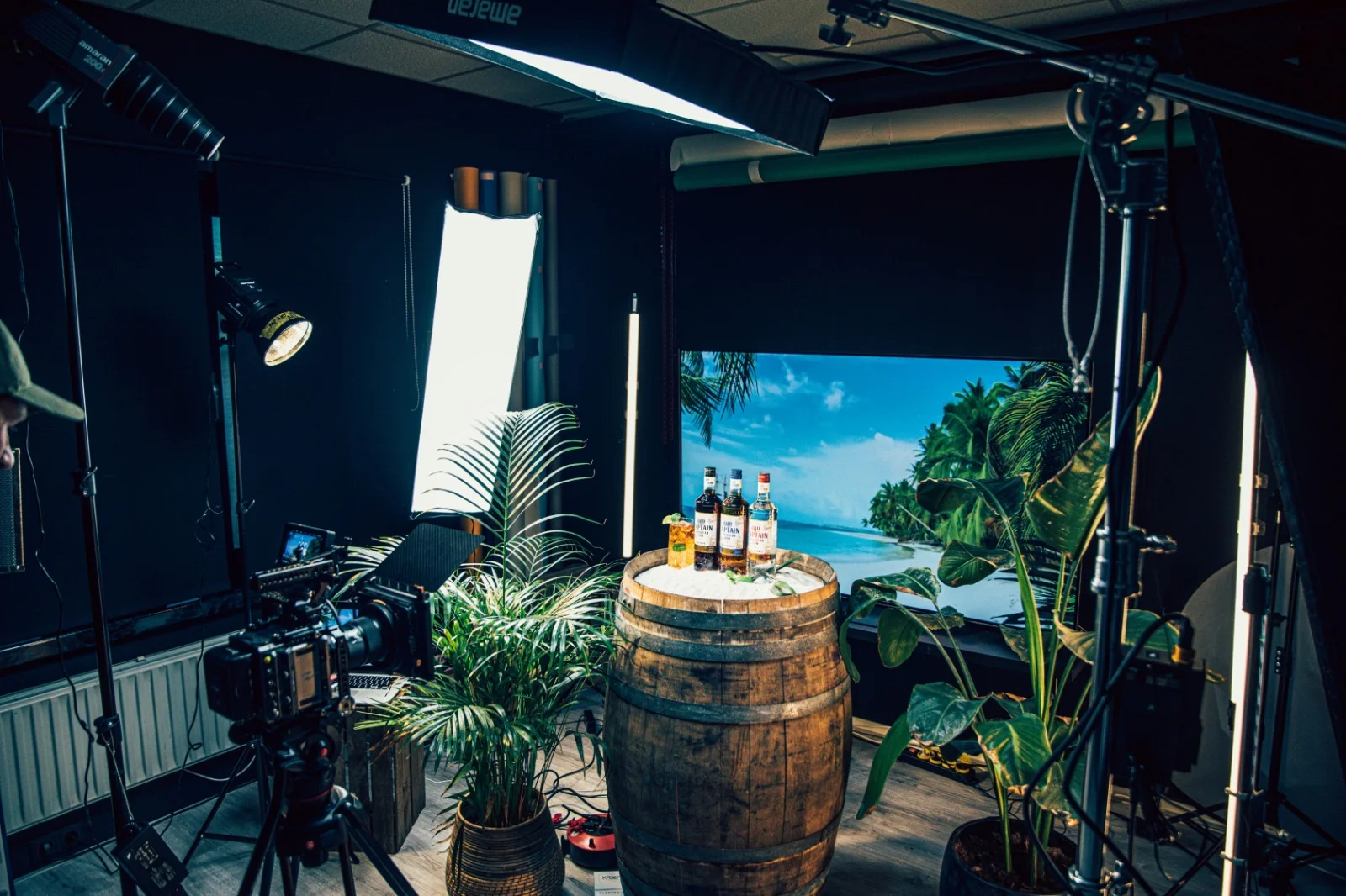 Behind the scenes ·monitor rum shoot